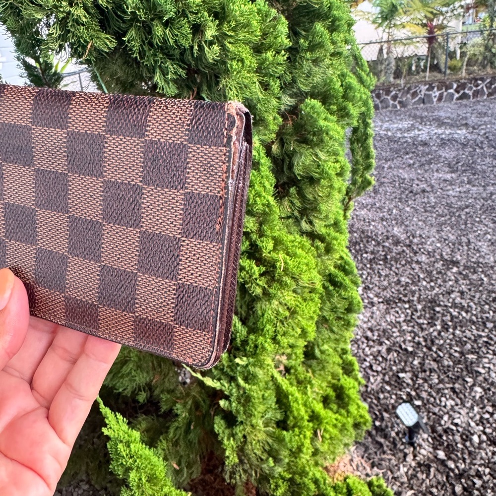Louis Vuitton Damier Ebene Long Wallet – Authentic, Made in France, Rehab - Picture 9 of 13